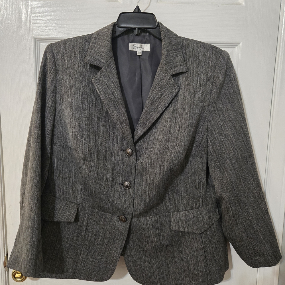 Elegant Gray Women's Suit Jacket